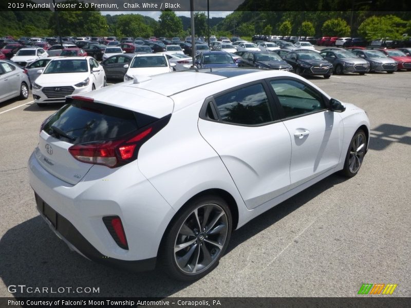 Chalk White / Black 2019 Hyundai Veloster 2.0 Premium