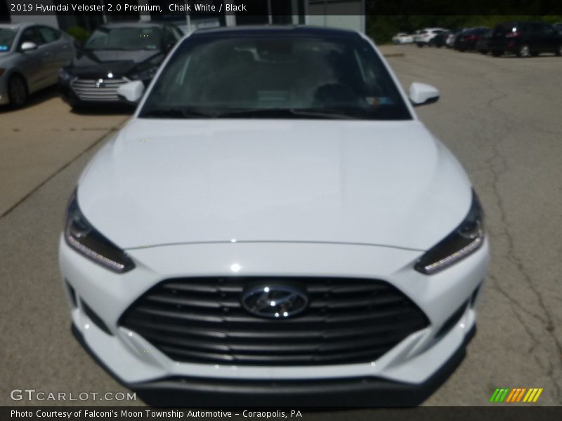 Chalk White / Black 2019 Hyundai Veloster 2.0 Premium