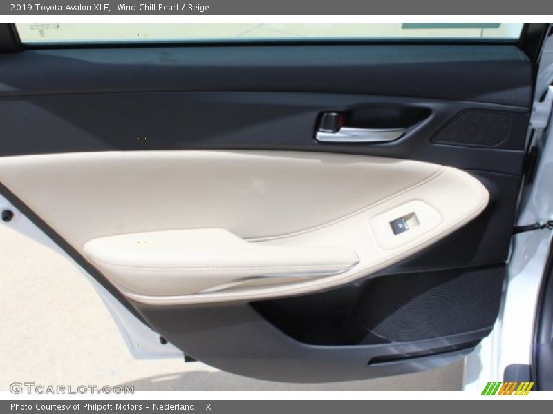 Wind Chill Pearl / Beige 2019 Toyota Avalon XLE