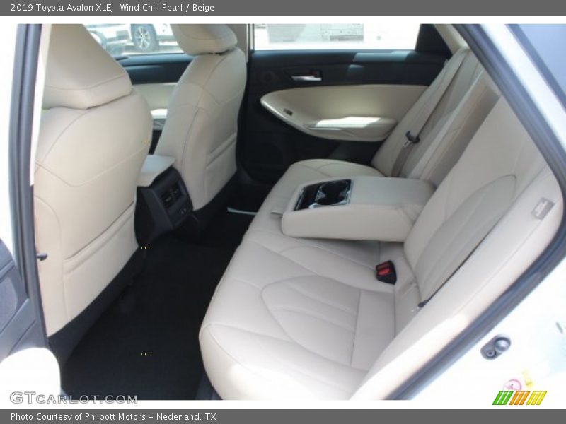 Wind Chill Pearl / Beige 2019 Toyota Avalon XLE
