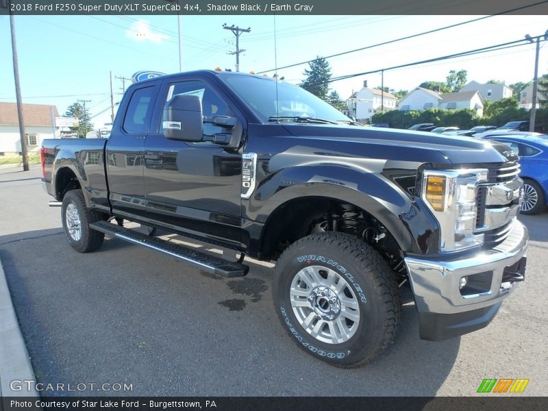 Shadow Black / Earth Gray 2018 Ford F250 Super Duty XLT SuperCab 4x4