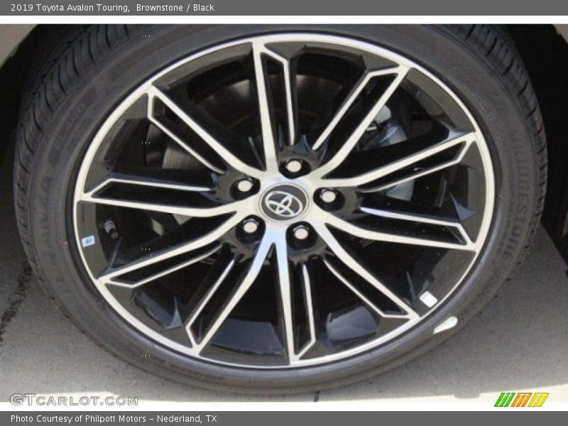 Brownstone / Black 2019 Toyota Avalon Touring