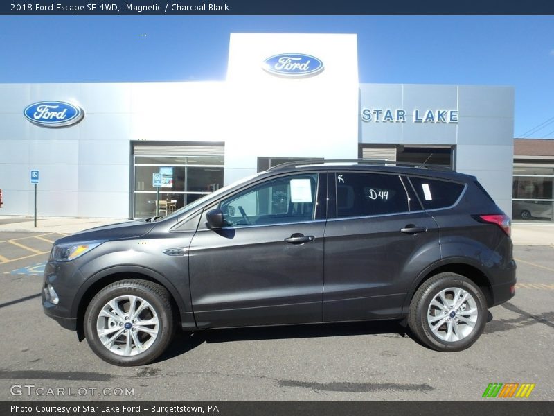 Magnetic / Charcoal Black 2018 Ford Escape SE 4WD