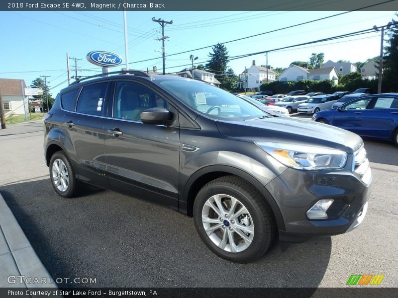 Magnetic / Charcoal Black 2018 Ford Escape SE 4WD