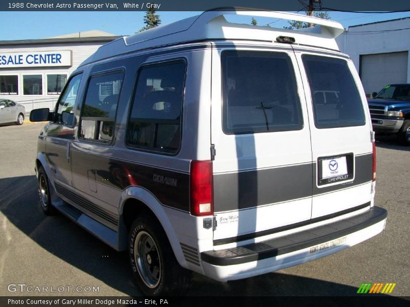 White / Gray 1988 Chevrolet Astro Passenger Van