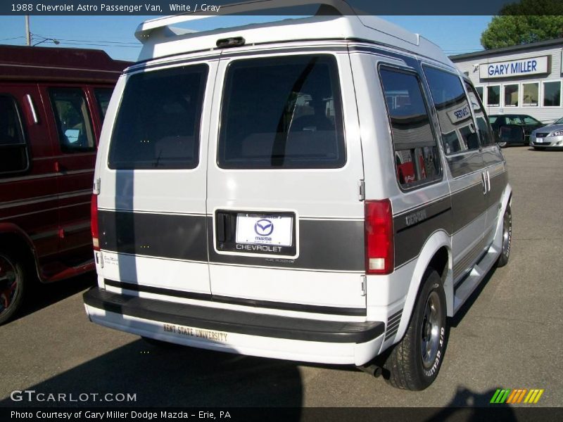 White / Gray 1988 Chevrolet Astro Passenger Van