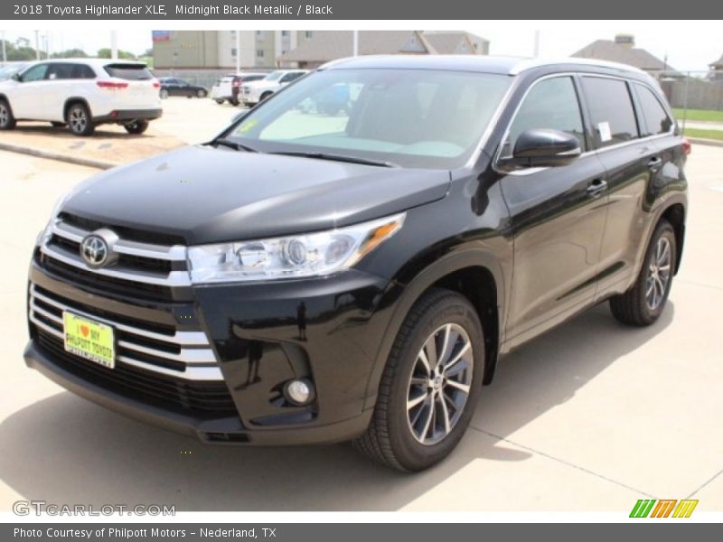 Midnight Black Metallic / Black 2018 Toyota Highlander XLE