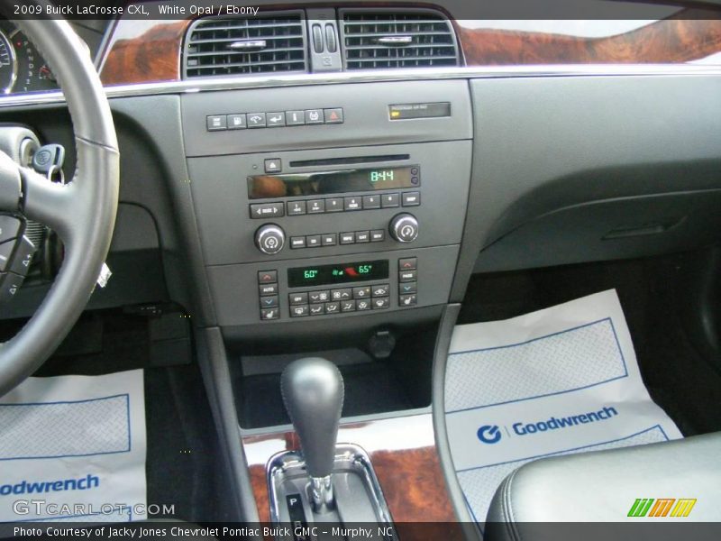 White Opal / Ebony 2009 Buick LaCrosse CXL