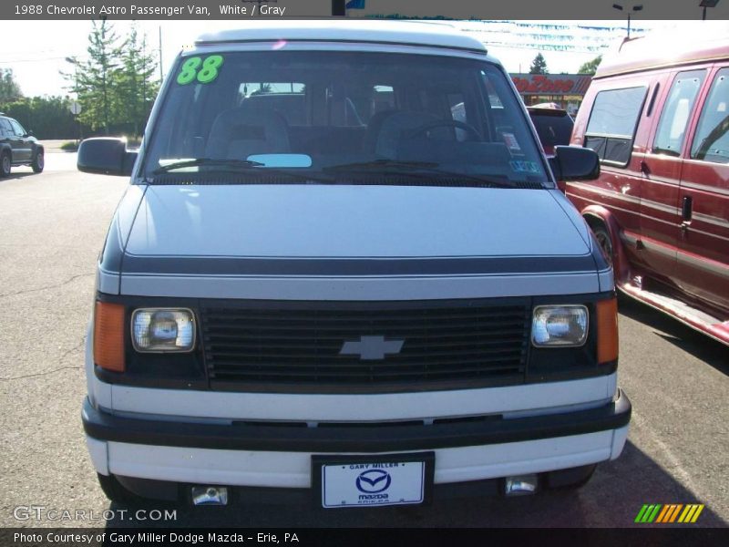 White / Gray 1988 Chevrolet Astro Passenger Van