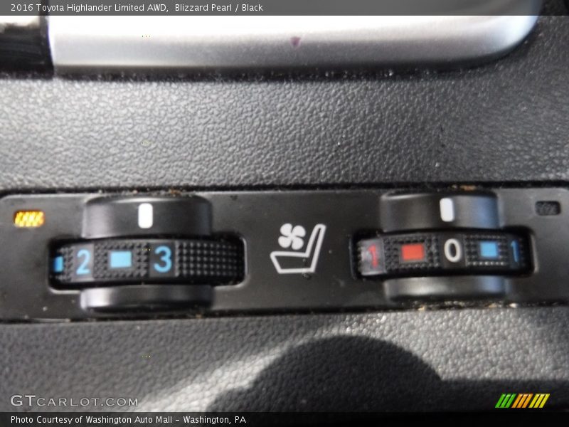 Blizzard Pearl / Black 2016 Toyota Highlander Limited AWD