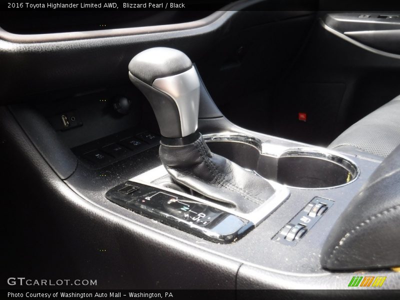 Blizzard Pearl / Black 2016 Toyota Highlander Limited AWD
