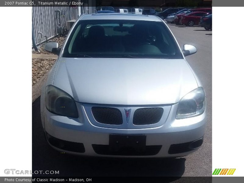 Titanium Metallic / Ebony 2007 Pontiac G5