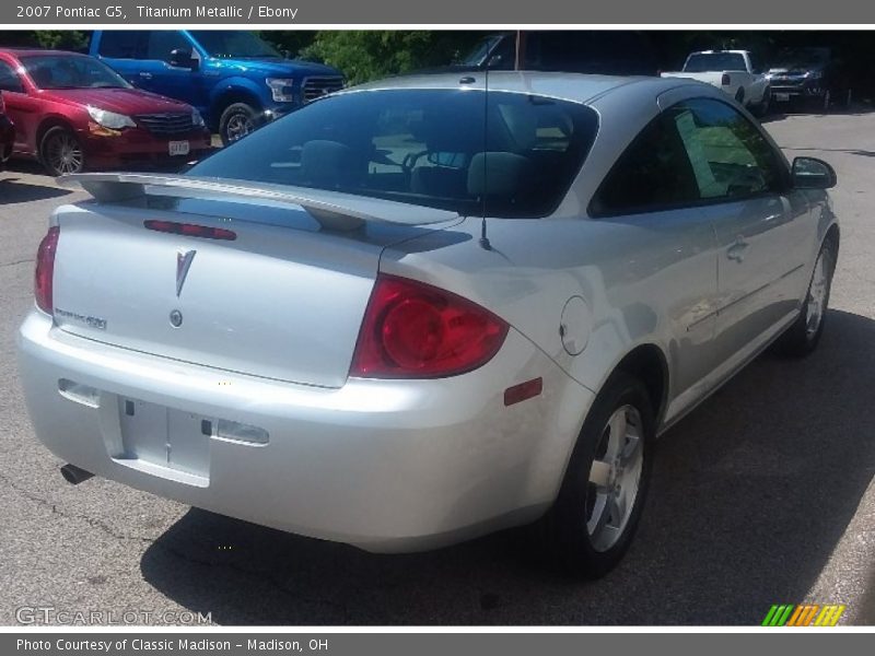 Titanium Metallic / Ebony 2007 Pontiac G5