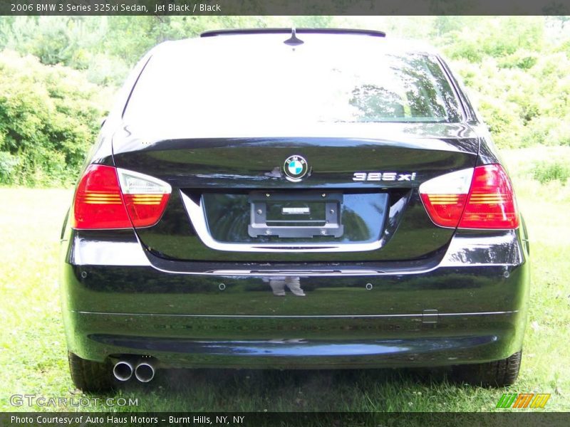 Jet Black / Black 2006 BMW 3 Series 325xi Sedan