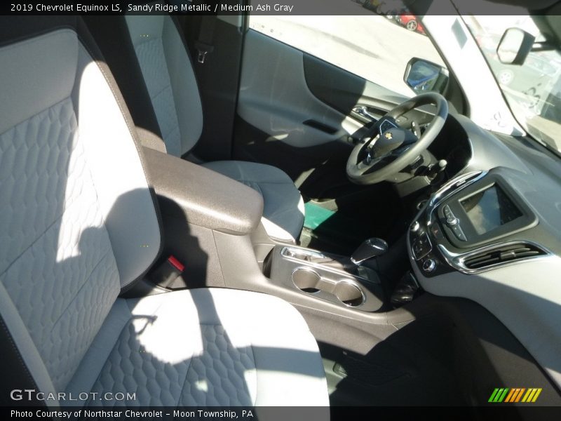 Sandy Ridge Metallic / Medium Ash Gray 2019 Chevrolet Equinox LS