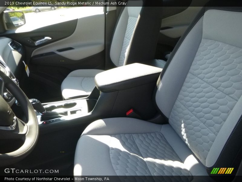 Sandy Ridge Metallic / Medium Ash Gray 2019 Chevrolet Equinox LS