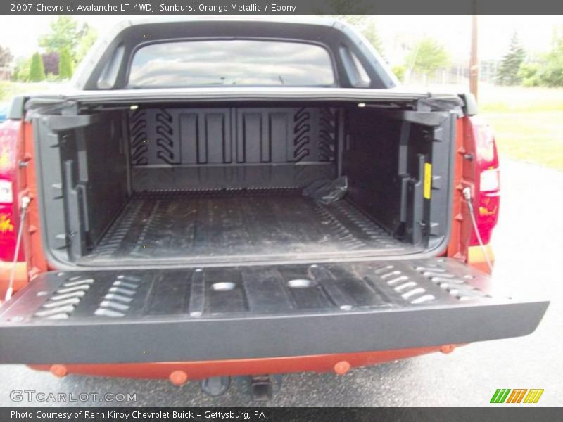 Sunburst Orange Metallic / Ebony 2007 Chevrolet Avalanche LT 4WD