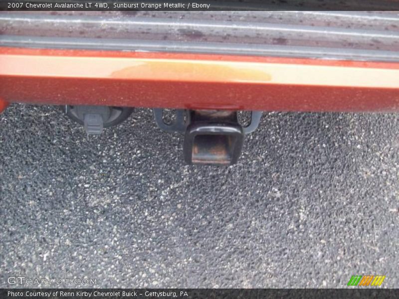 Sunburst Orange Metallic / Ebony 2007 Chevrolet Avalanche LT 4WD