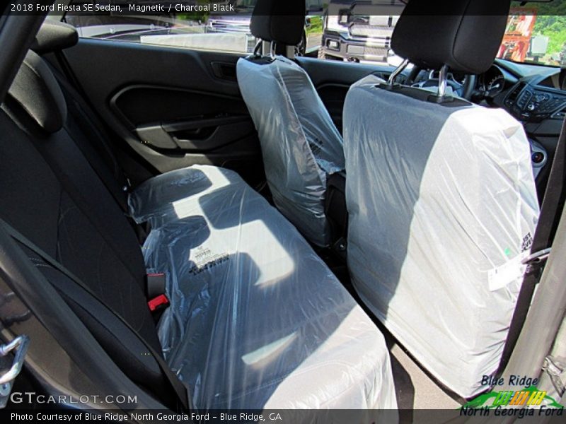 Magnetic / Charcoal Black 2018 Ford Fiesta SE Sedan