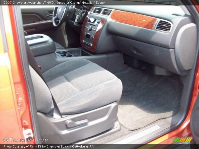 Sunburst Orange Metallic / Ebony 2007 Chevrolet Avalanche LT 4WD