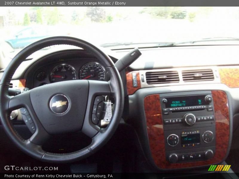 Sunburst Orange Metallic / Ebony 2007 Chevrolet Avalanche LT 4WD