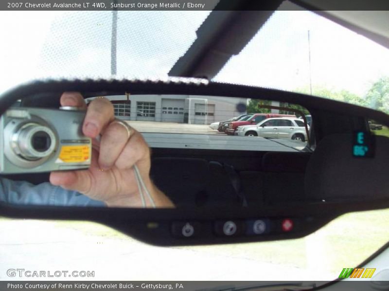 Sunburst Orange Metallic / Ebony 2007 Chevrolet Avalanche LT 4WD