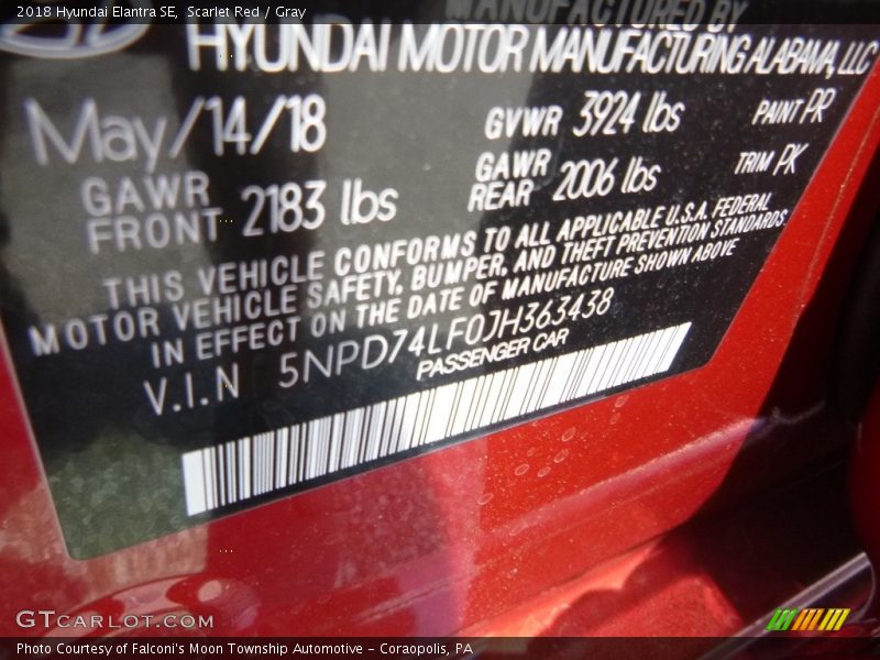 Scarlet Red / Gray 2018 Hyundai Elantra SE