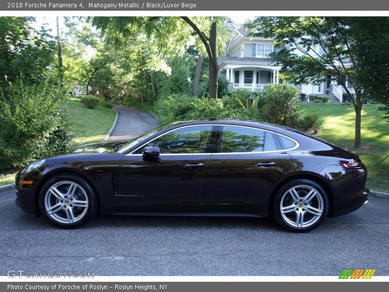 Mahogany Metallic / Black/Luxor Beige 2018 Porsche Panamera 4