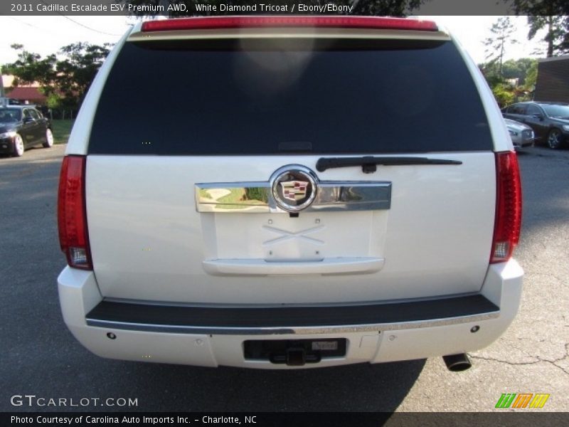 White Diamond Tricoat / Ebony/Ebony 2011 Cadillac Escalade ESV Premium AWD