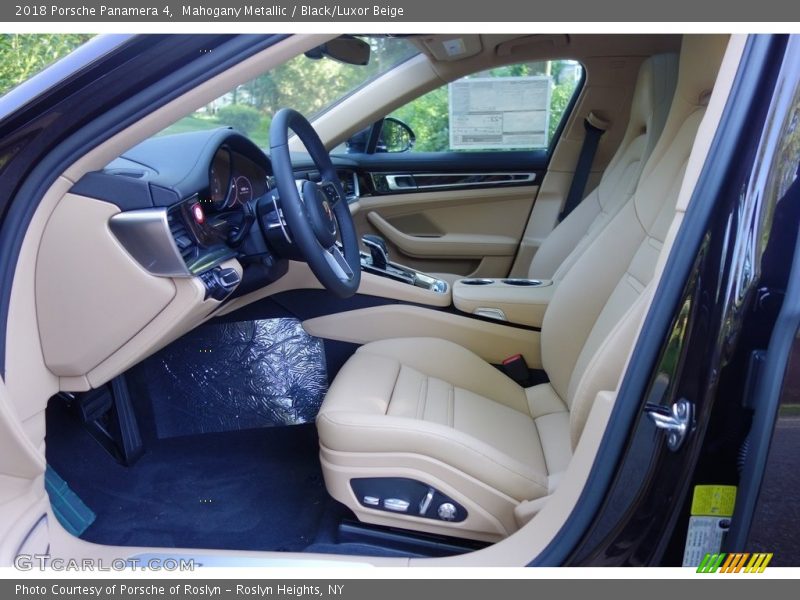 Front Seat of 2018 Panamera 4