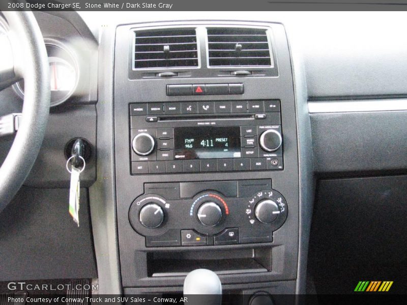 Stone White / Dark Slate Gray 2008 Dodge Charger SE