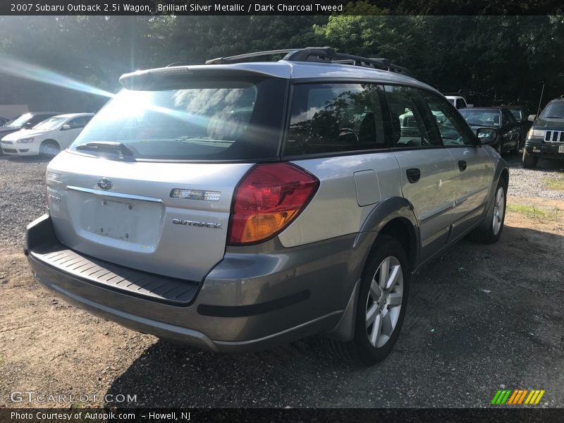 Brilliant Silver Metallic / Dark Charcoal Tweed 2007 Subaru Outback 2.5i Wagon