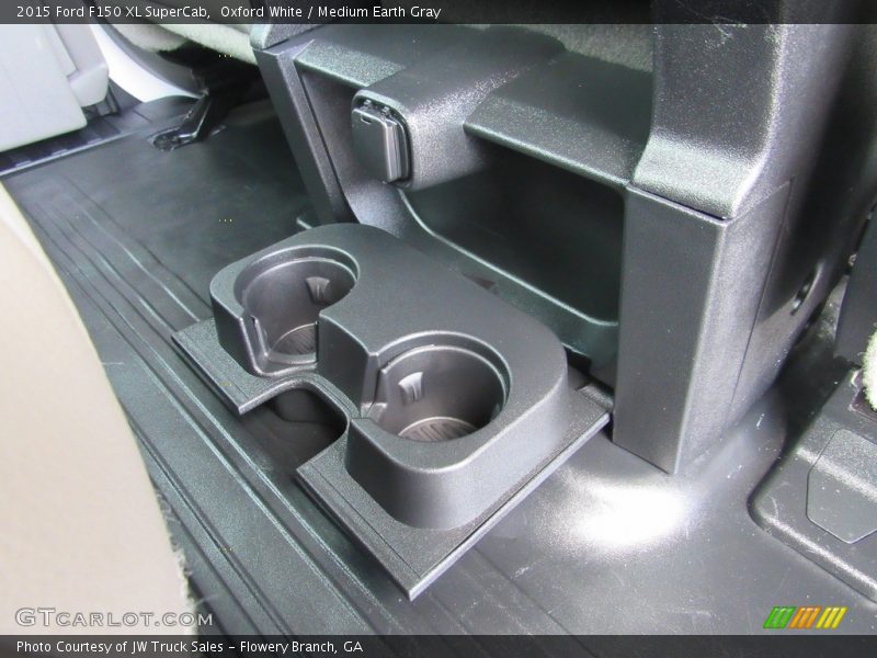 Oxford White / Medium Earth Gray 2015 Ford F150 XL SuperCab