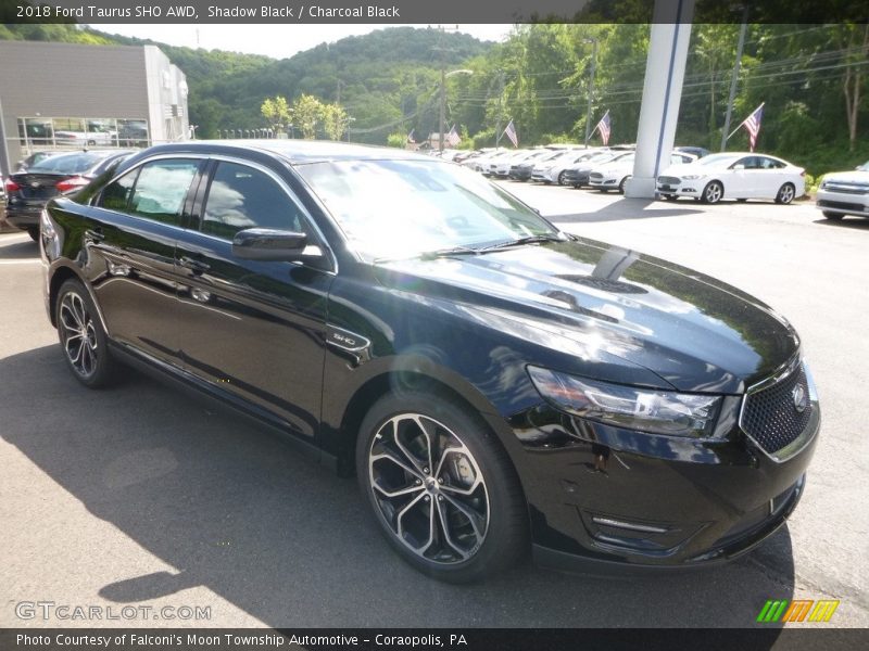 Front 3/4 View of 2018 Taurus SHO AWD