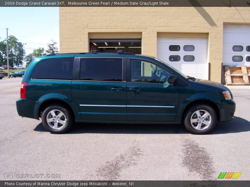 Melbourne Green Pearl / Medium Slate Gray/Light Shale 2009 Dodge Grand Caravan SXT