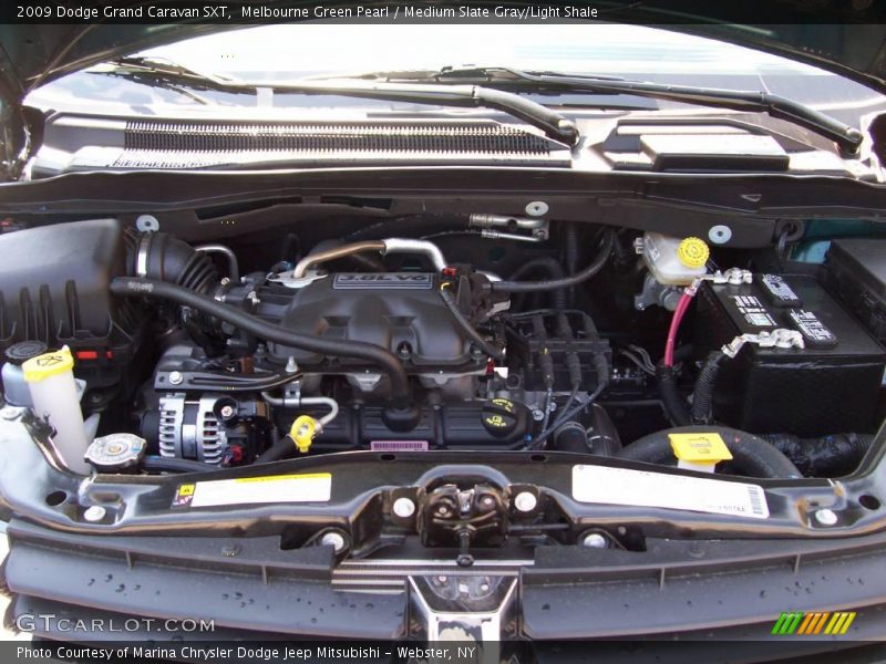 Melbourne Green Pearl / Medium Slate Gray/Light Shale 2009 Dodge Grand Caravan SXT