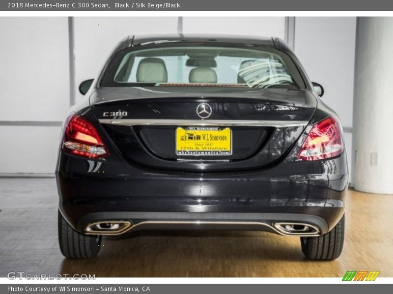 Black / Silk Beige/Black 2018 Mercedes-Benz C 300 Sedan