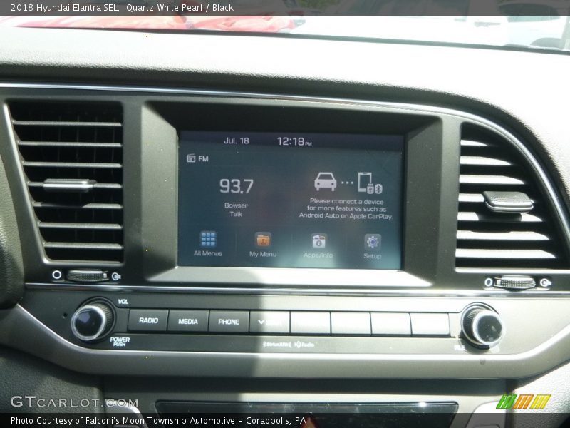 Quartz White Pearl / Black 2018 Hyundai Elantra SEL