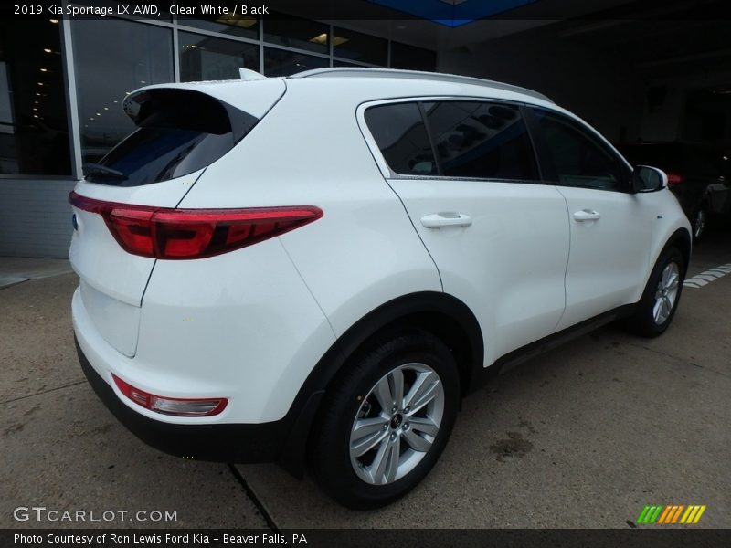 Clear White / Black 2019 Kia Sportage LX AWD