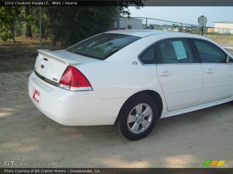White / Neutral 2009 Chevrolet Impala LT