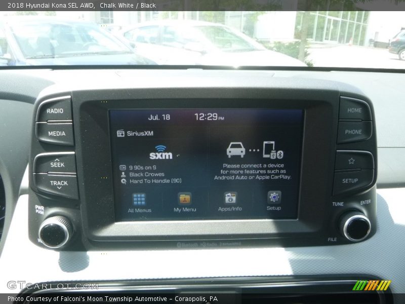 Chalk White / Black 2018 Hyundai Kona SEL AWD