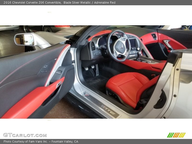 Blade Silver Metallic / Adrenaline Red 2016 Chevrolet Corvette Z06 Convertible