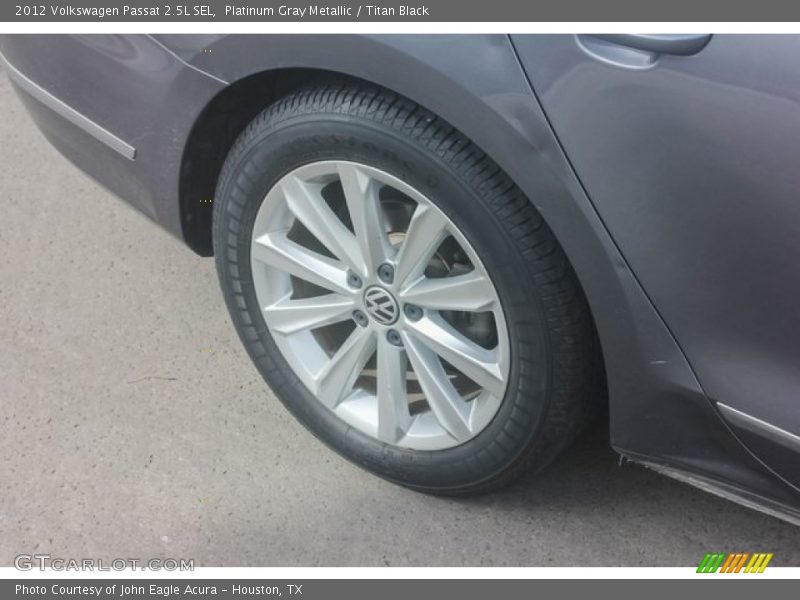 Platinum Gray Metallic / Titan Black 2012 Volkswagen Passat 2.5L SEL