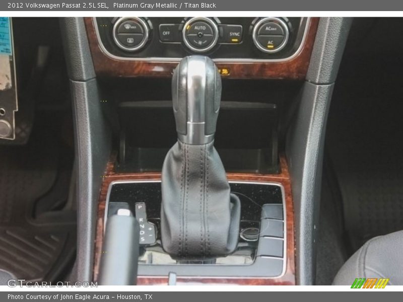 Platinum Gray Metallic / Titan Black 2012 Volkswagen Passat 2.5L SEL