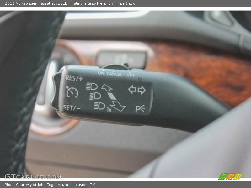 Platinum Gray Metallic / Titan Black 2012 Volkswagen Passat 2.5L SEL