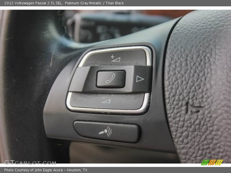 Platinum Gray Metallic / Titan Black 2012 Volkswagen Passat 2.5L SEL