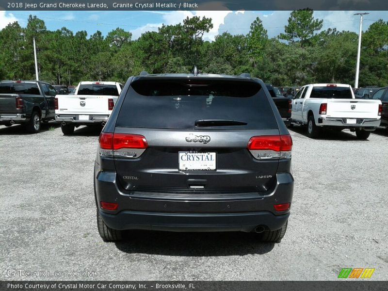 Granite Crystal Metallic / Black 2018 Jeep Grand Cherokee Laredo