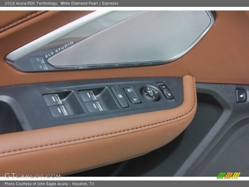 White Diamond Pearl / Espresso 2019 Acura RDX Technology