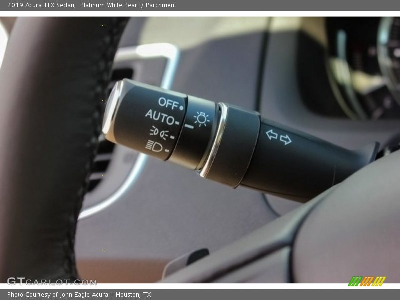 Platinum White Pearl / Parchment 2019 Acura TLX Sedan