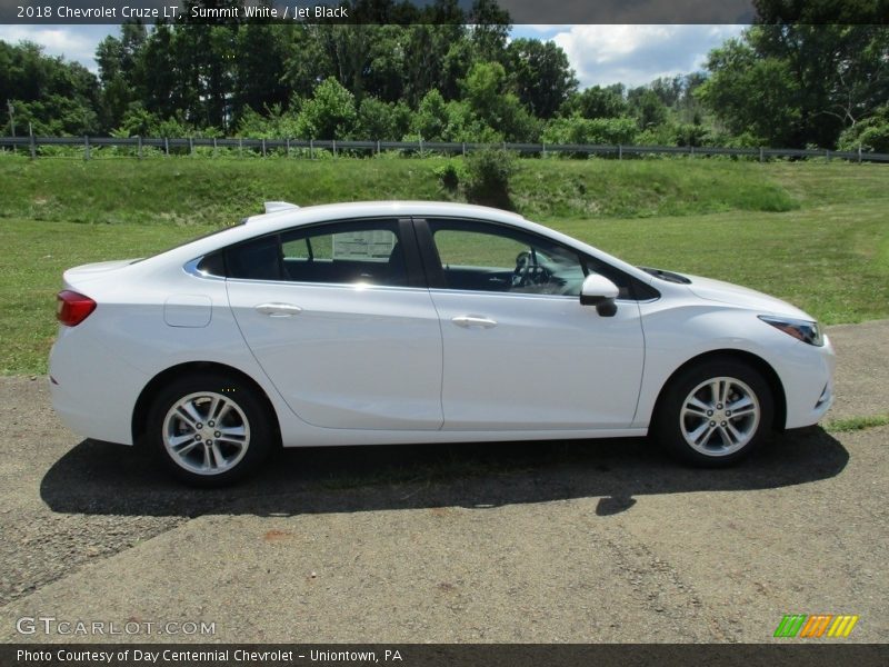Summit White / Jet Black 2018 Chevrolet Cruze LT